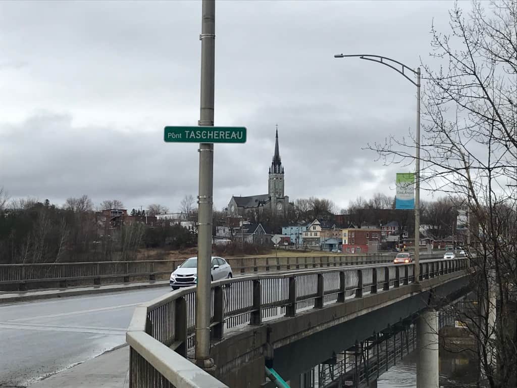 Pont Taschereau