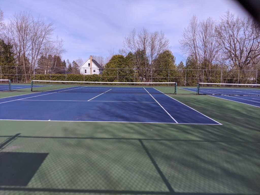 Terrains de tennis East Angus--