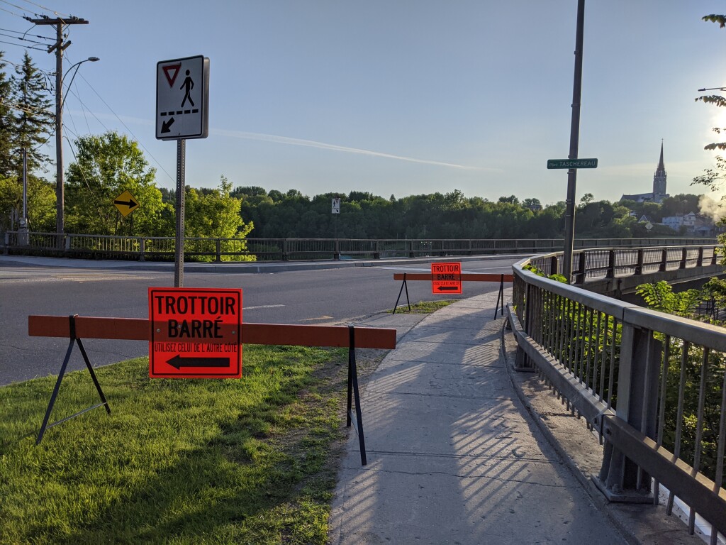 Fermeture trottoir East Angus -